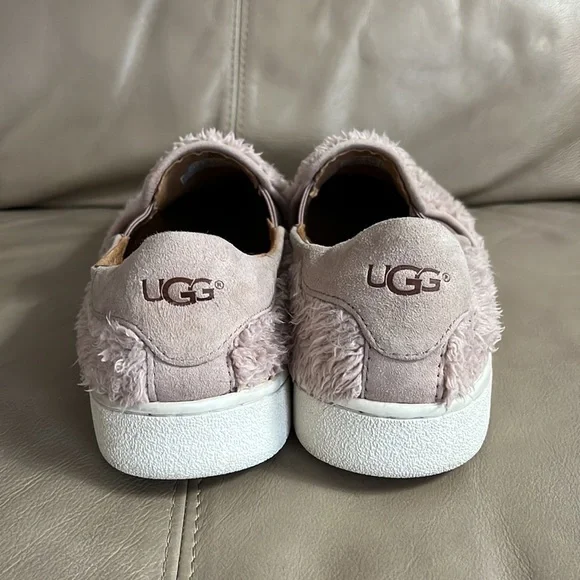UGG Ricci Slip On Fuzzy Shoes - Picture 9 of 11